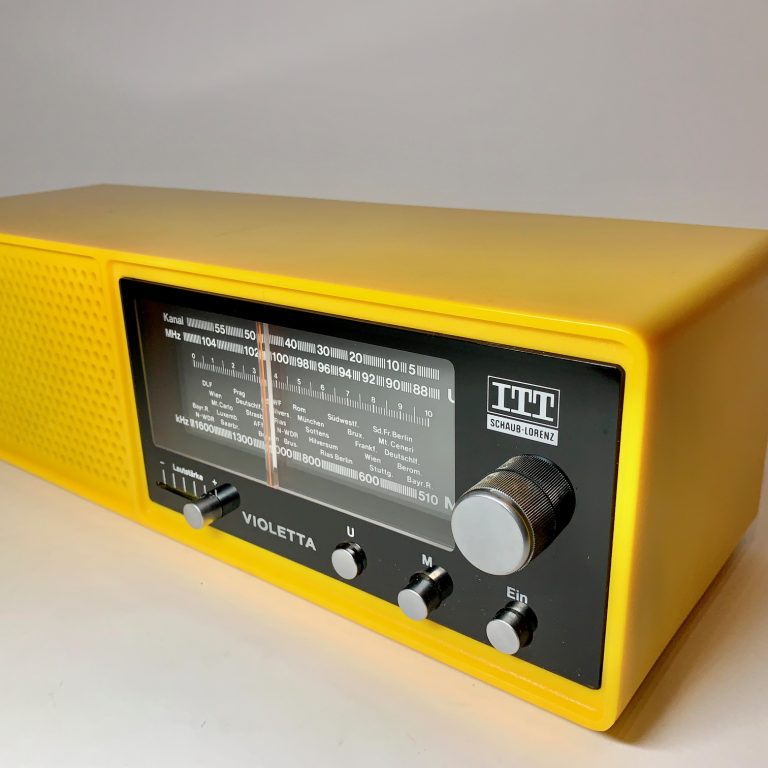 Radio Violetta ITT Schaub Lorenz Retrolux antik