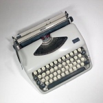 Skrivmaskin Triumph Tippa 1 Retrolux antik