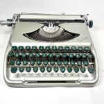 Kolibri reseskrivmaskin 1950-tal Retrolux antik